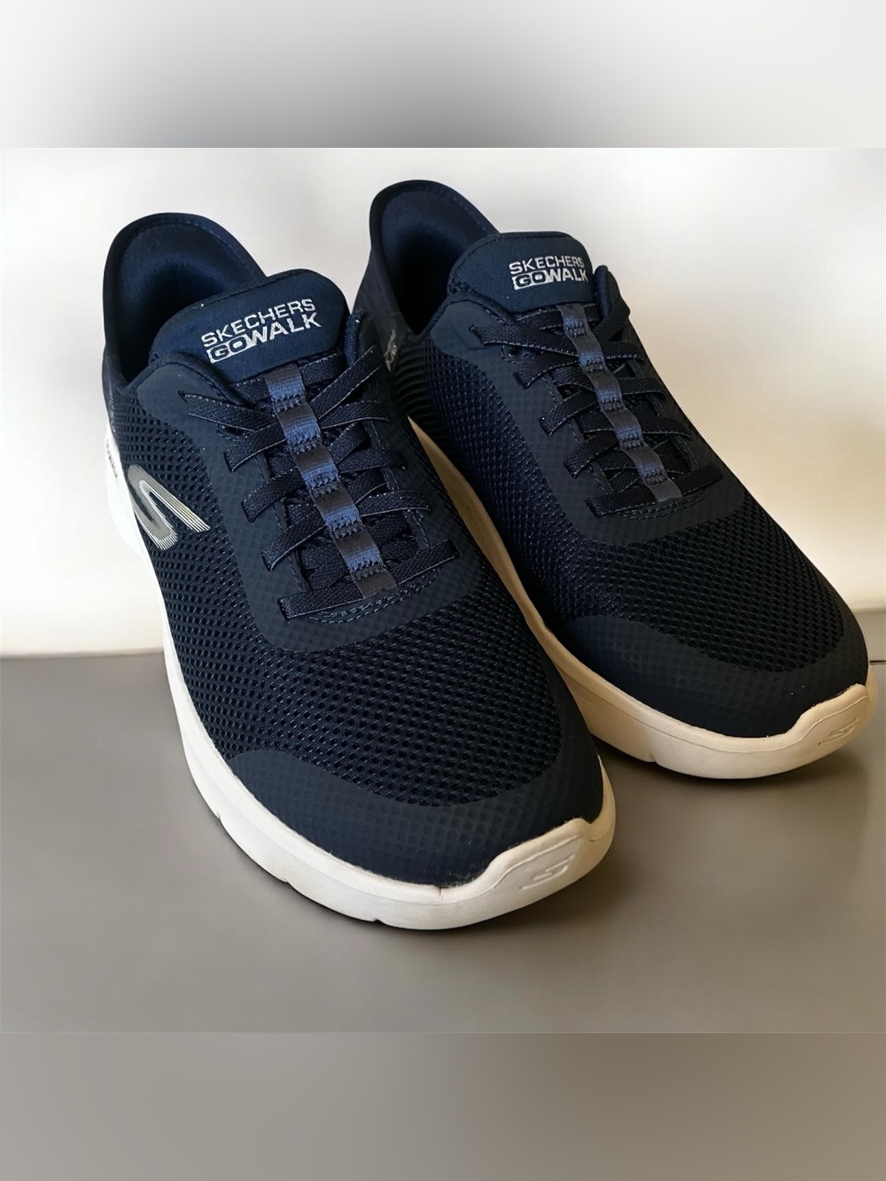Skechers Navy and White GOwalk Slip-On Mesh Sneakers, 8.5 - Picture 2 of 5